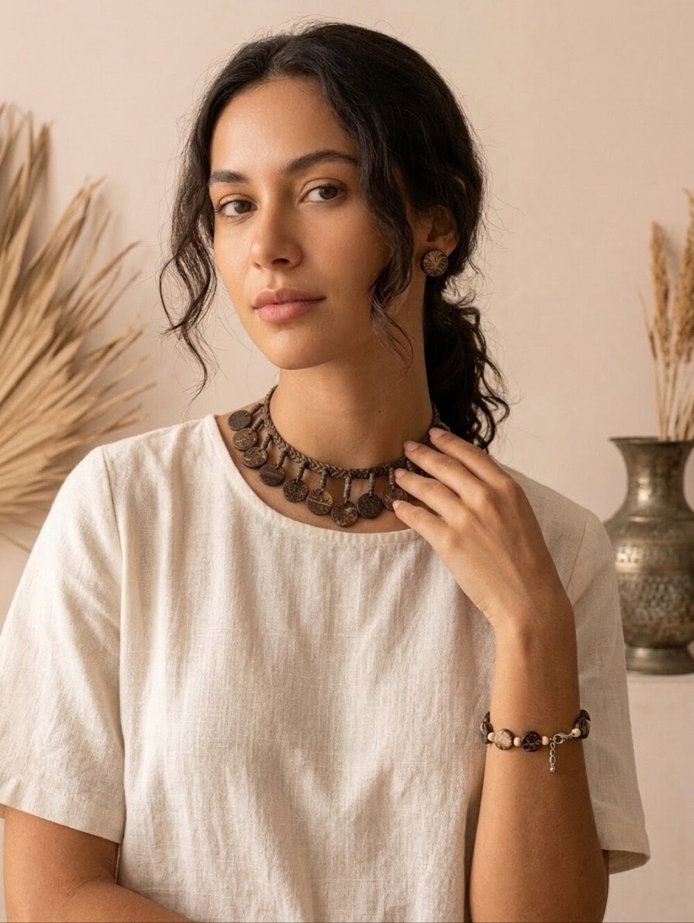 Vintage Artisan Coco Shell & Frosted Glass Boho Choker Necklace & Bracelet Set - Picture 2 of 4